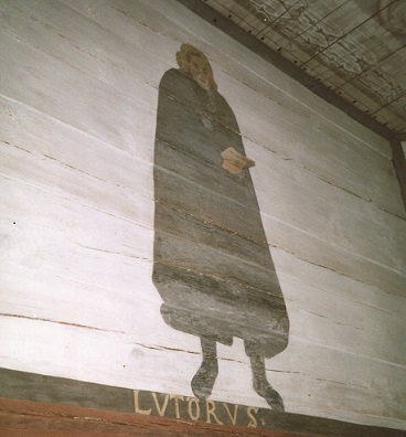 Portret Marcina Lutra w kopii kosciola z Rychnowa w skansenie w Olsztynku (fot. Ewa Jozwiak)
